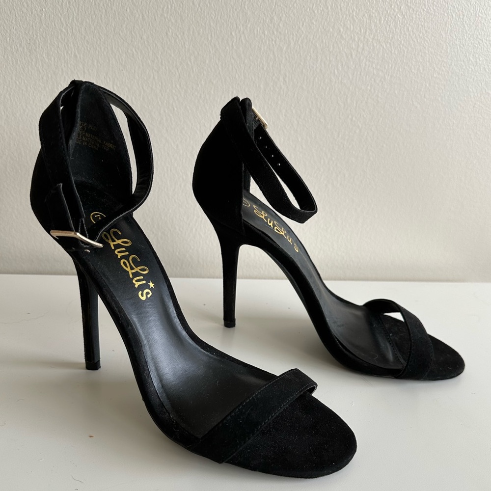 Lulu’s black suede stilettos size 7 - EUC